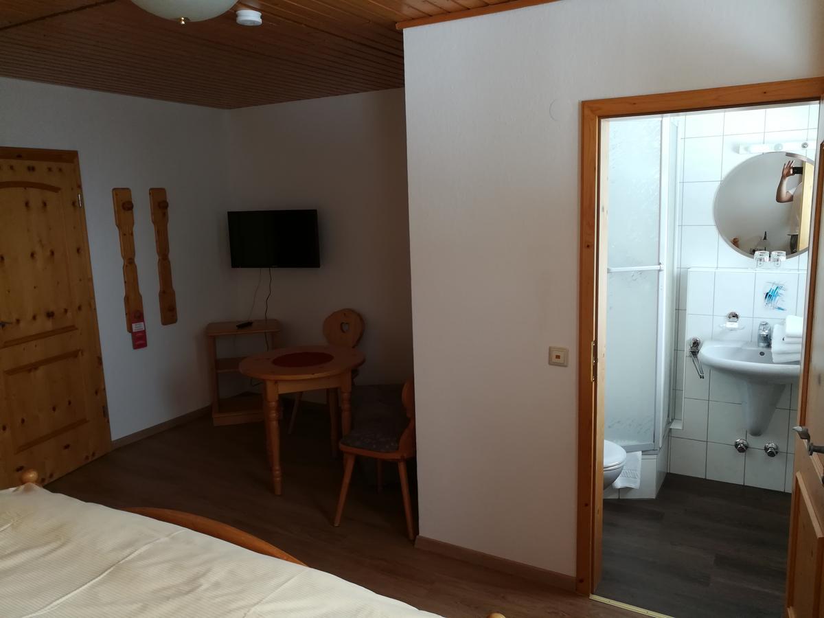Schwarzwaldgasthaus Salenhof Titisee-Neustadt Kültér fotó